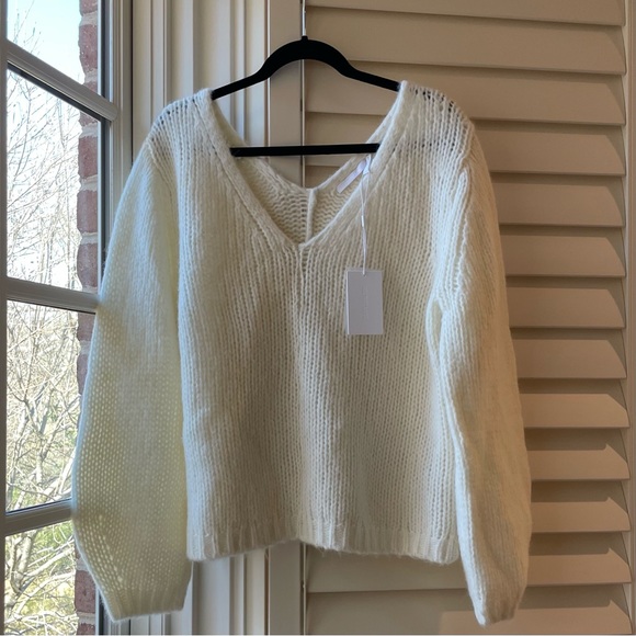 NWT Helmut Lang Wide Double V-Neck Chunky Knit Sweater in Ivory - Picture 3 of 14